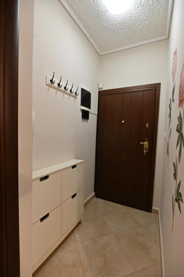 Cozy Apartment Νear Nea Paralia Of Thessaloniki Tessalónica Exterior foto
