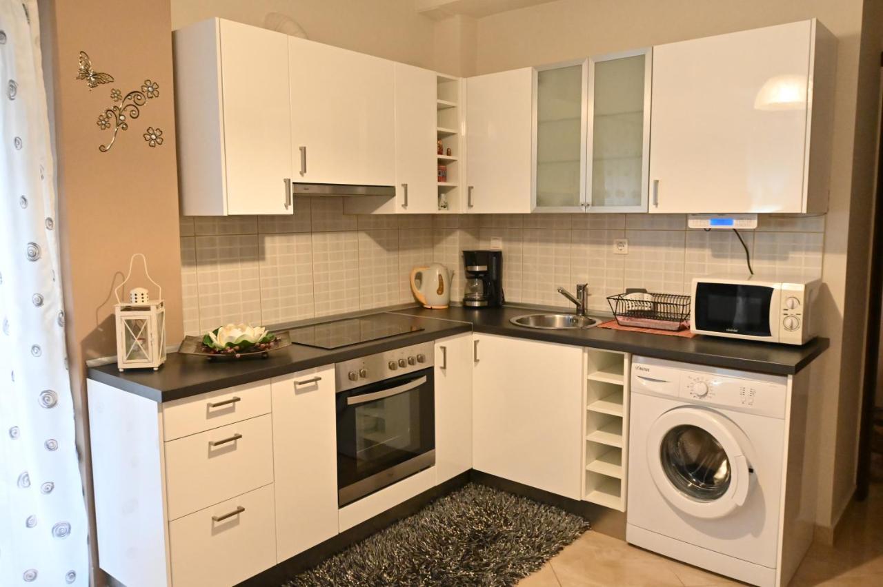 Cozy Apartment Νear Nea Paralia Of Thessaloniki Tessalónica Exterior foto