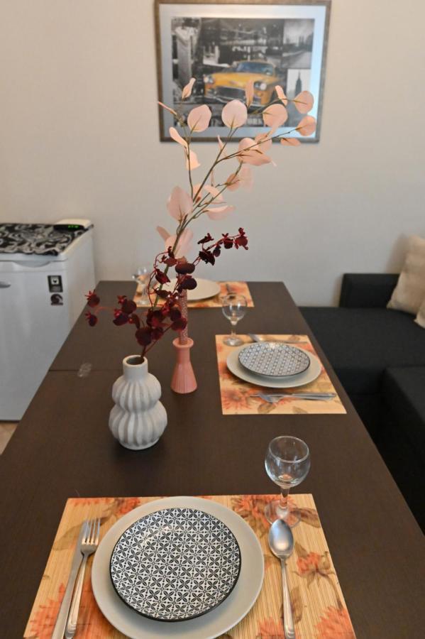 Cozy Apartment Νear Nea Paralia Of Thessaloniki Tessalónica Exterior foto